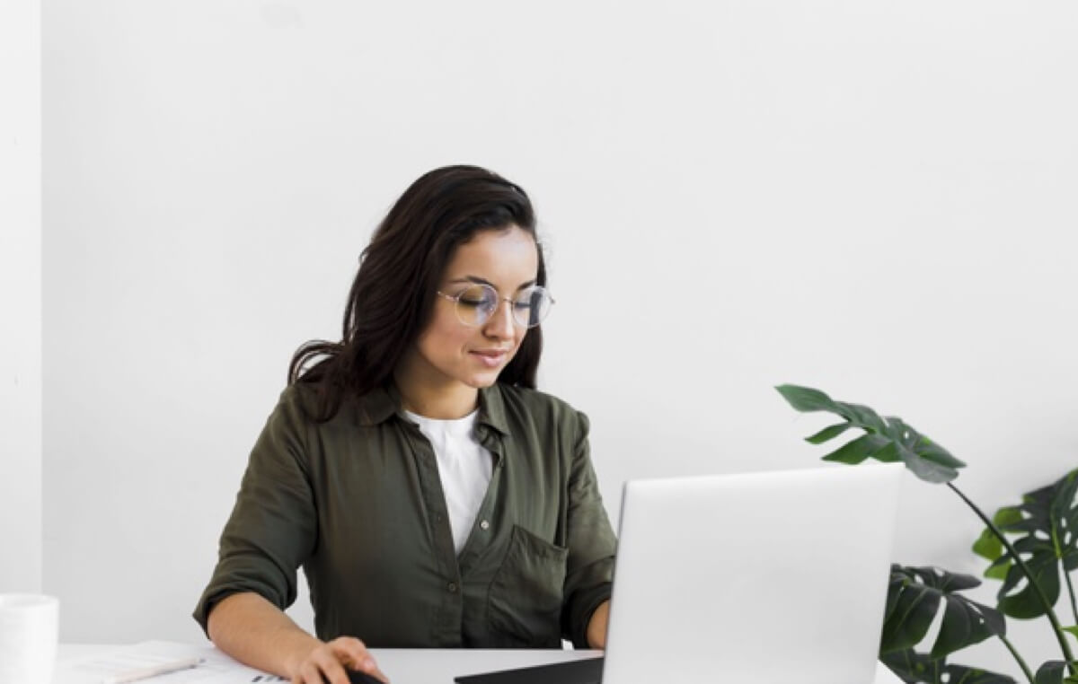 Play harmonica, the easiest instrument to pick up! Main